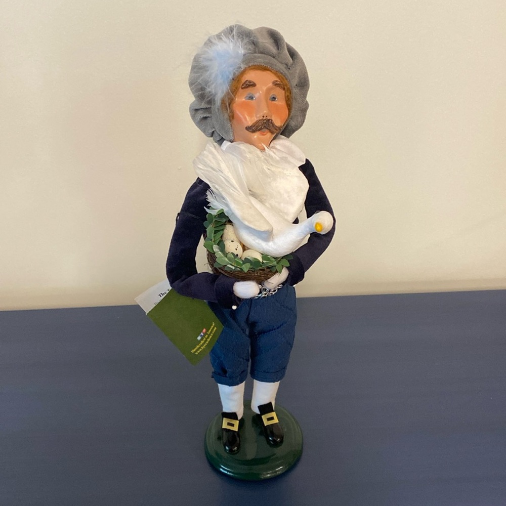 Buyers Choice Caroler; 6 geese laying